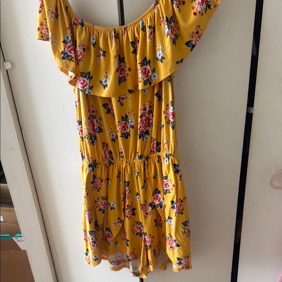 Yellow Ruffled Off-Shoulder Sundress - Picture 1 of 6